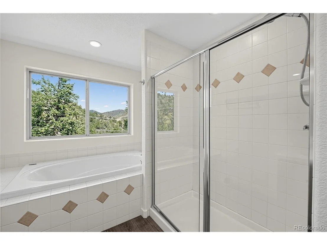 Photo of 100 Elk Valley Way