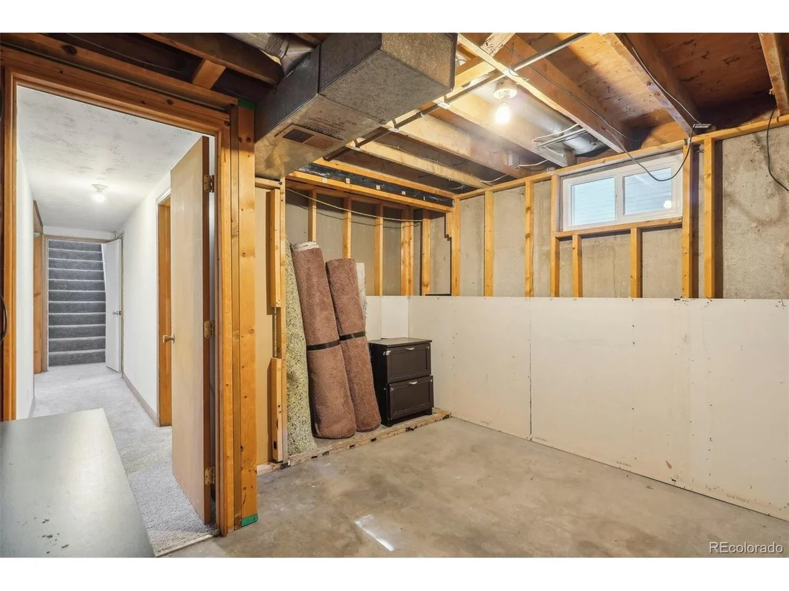 Photo of 6000 Wolff St