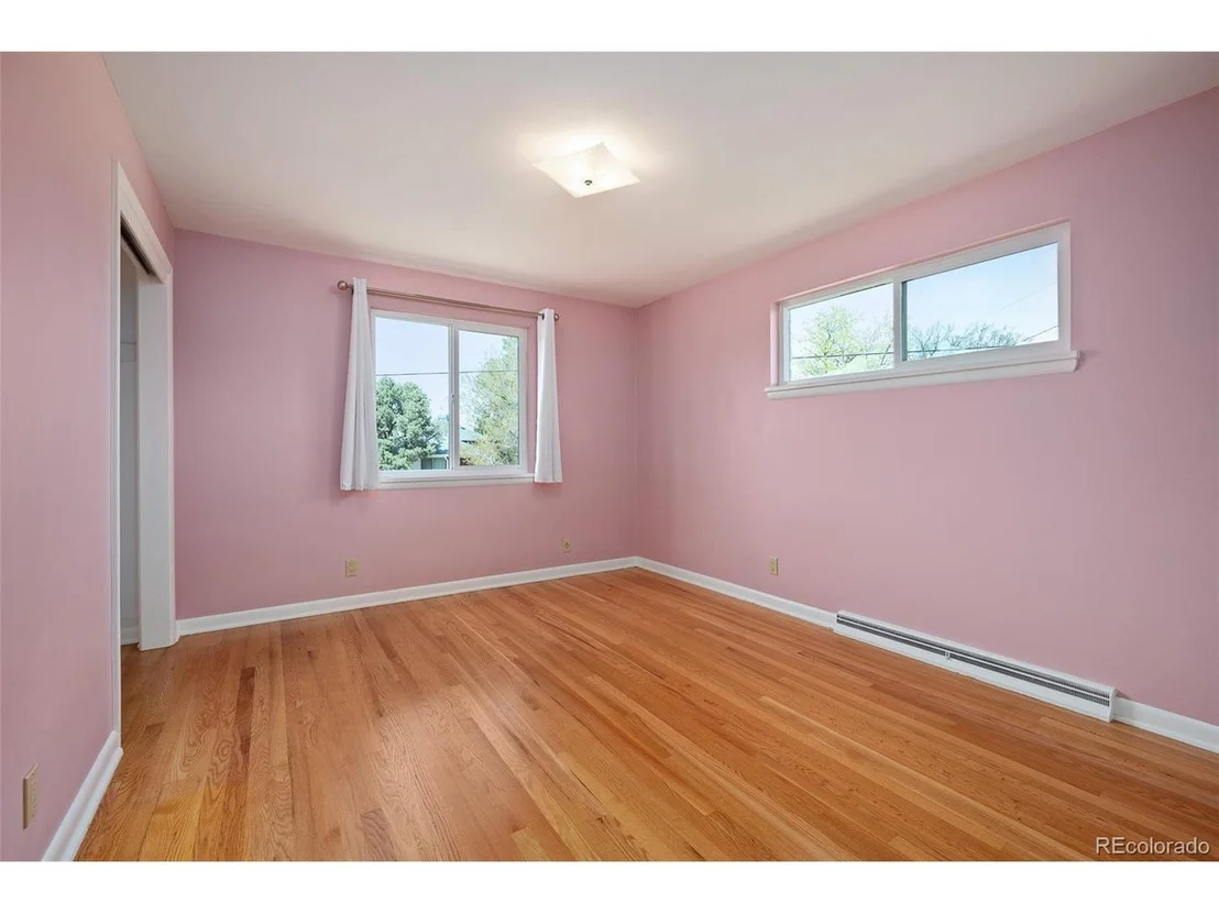 Photo of 588 Newark St