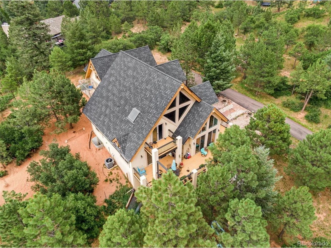 Photo of 4755 Delaware Dr