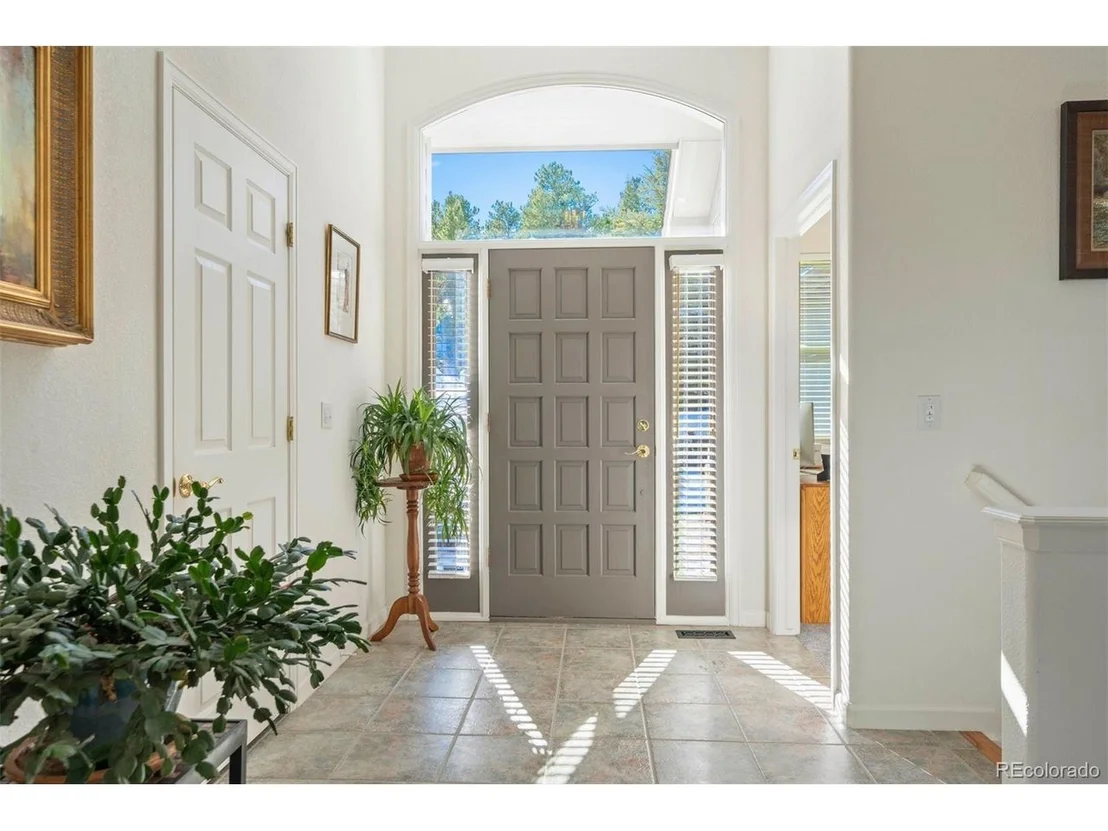 Photo of 31415 Forestland Dr