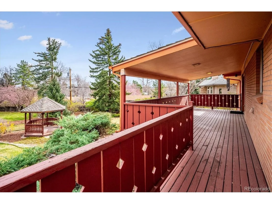 Photo of 14075 Crabapple Rd