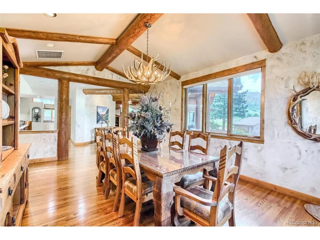 Photo of 5335 Pine Ridge Rd