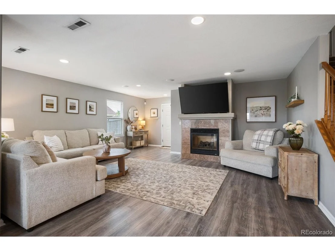 Photo of 866 Sagebrush Dr