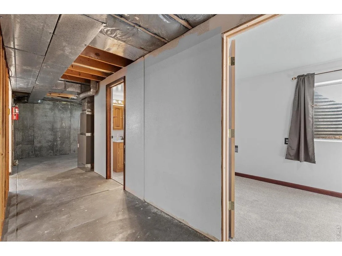 Photo of 102 7th St