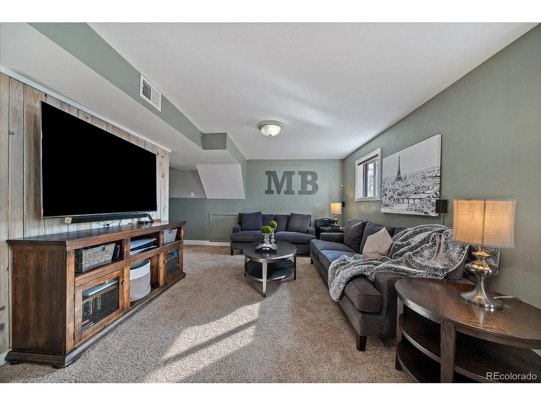 Photo of 7110 S Cherry Dr