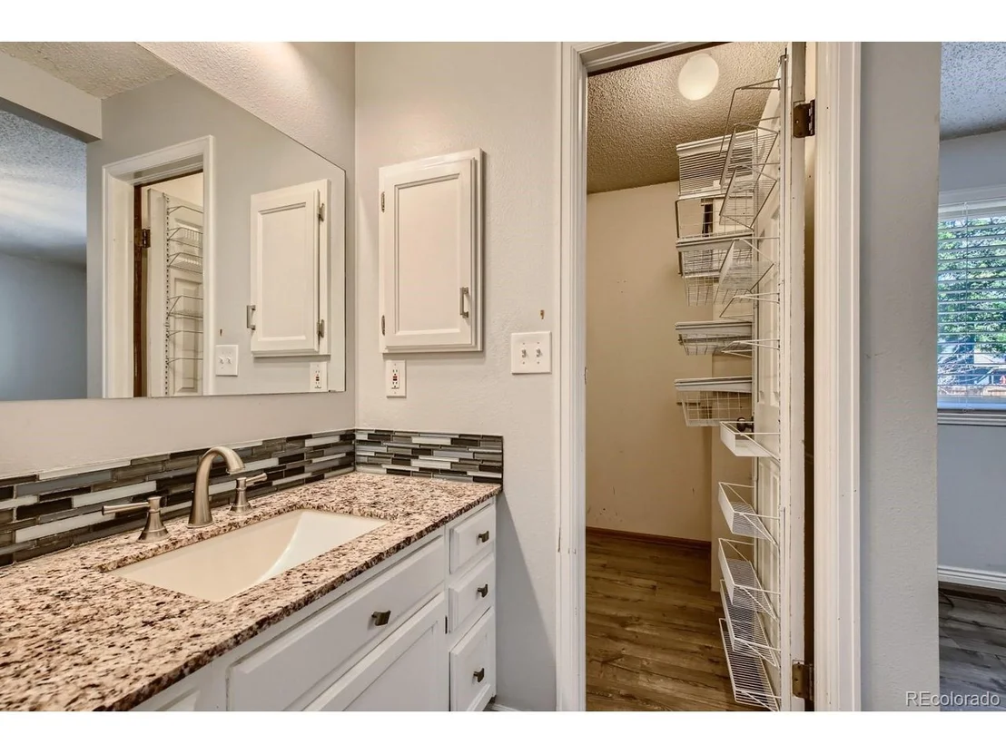 Photo of 4413 E 107th Cir