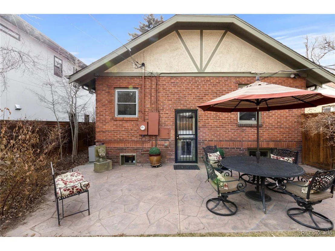 Photo of 1620 Elm St