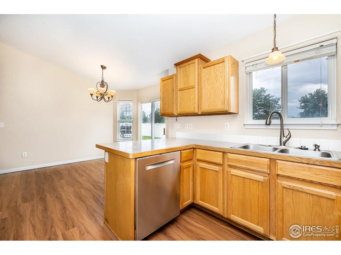 Photo of 2409 Dock Dr