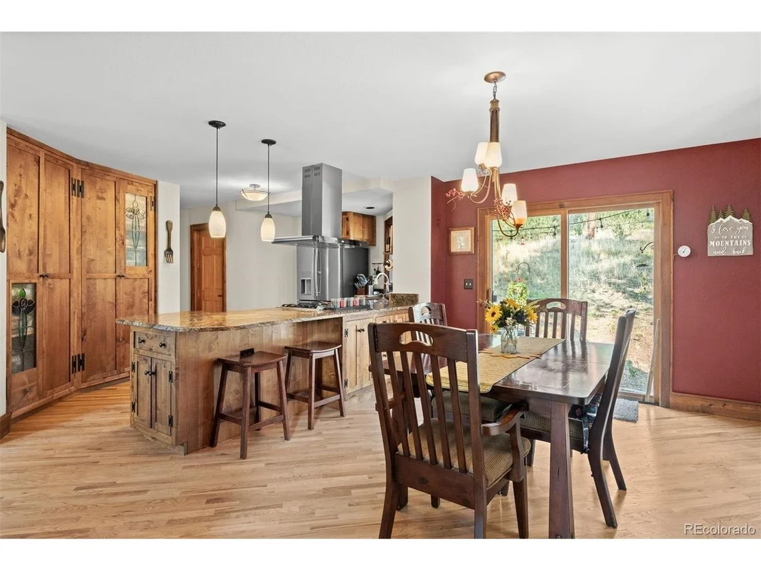 Photo of 28781 Shadow Mountain Dr