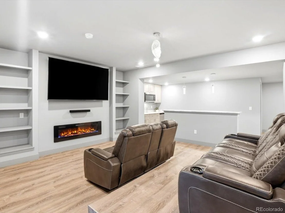 Photo of 982 High Point Trl