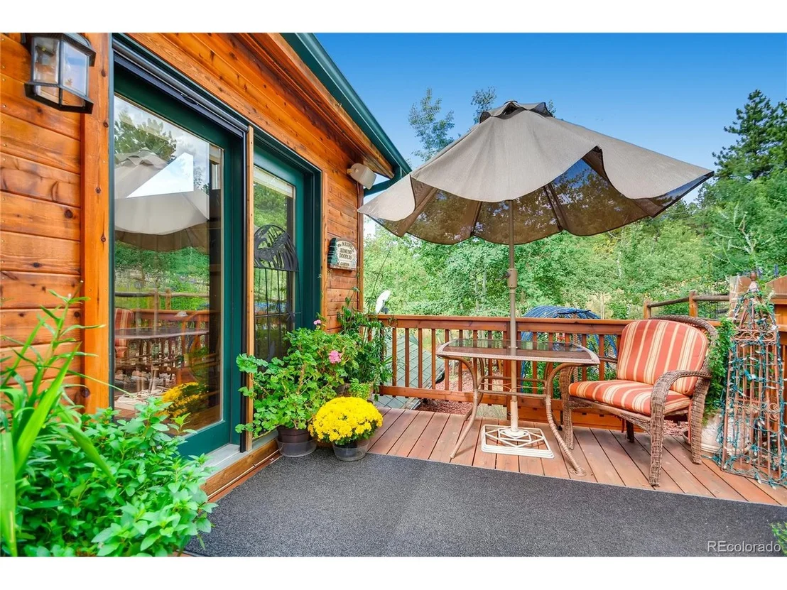 Photo of 109 Royal Ridge Dr