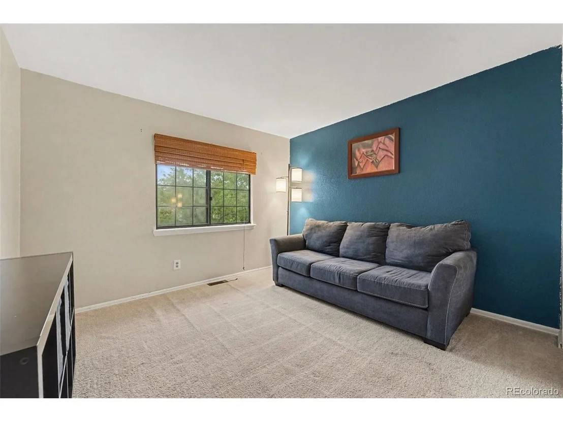 Photo of 454 Old Stone Dr