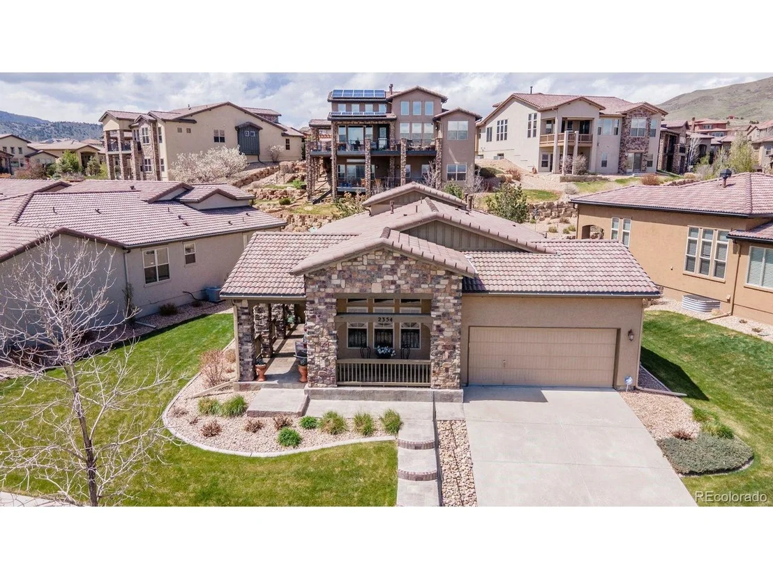 Photo of 2354 S Juniper Cir