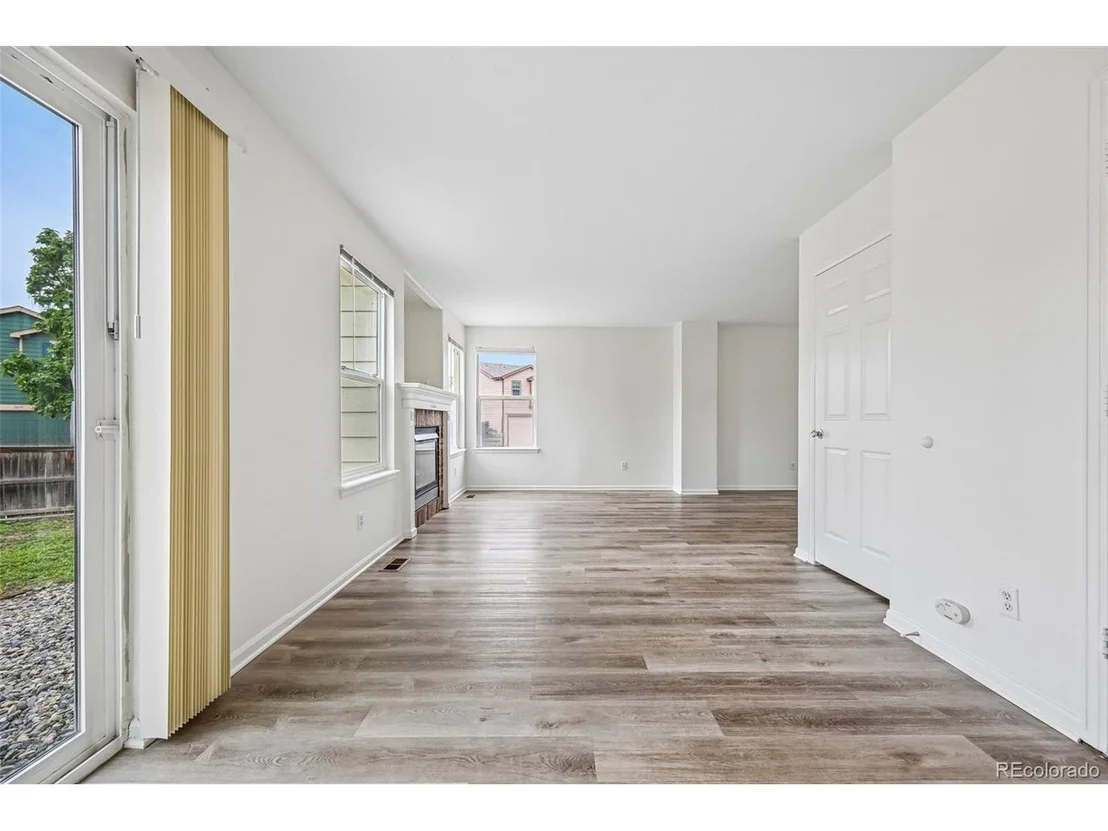 Photo of 1058 Oriole Cir