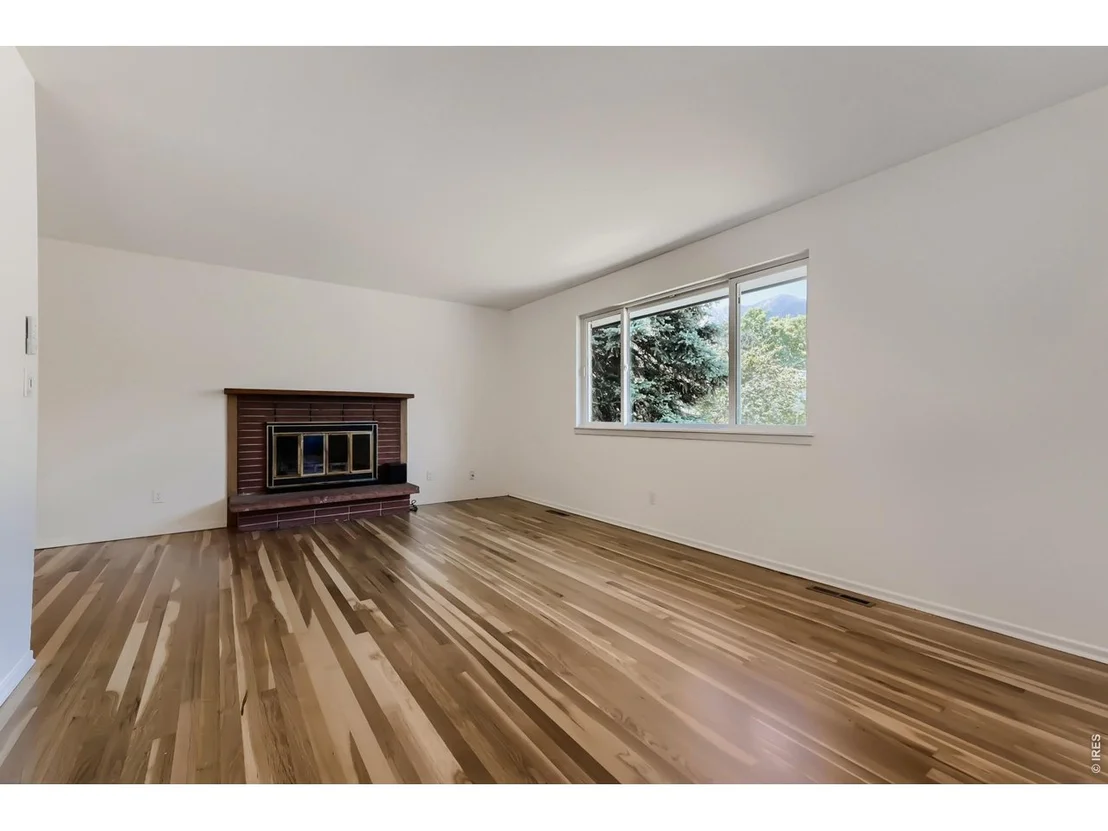 Photo of 1290 Judson Dr