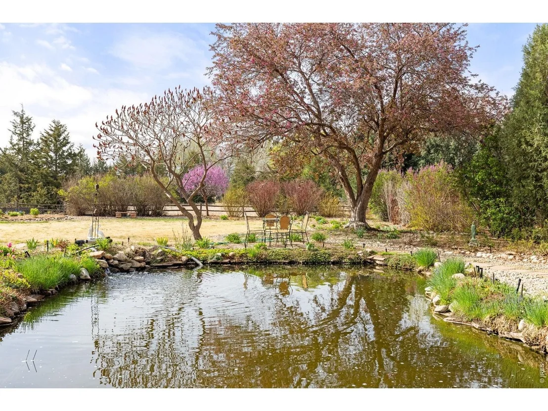 Photo of 7598 Estate Cir