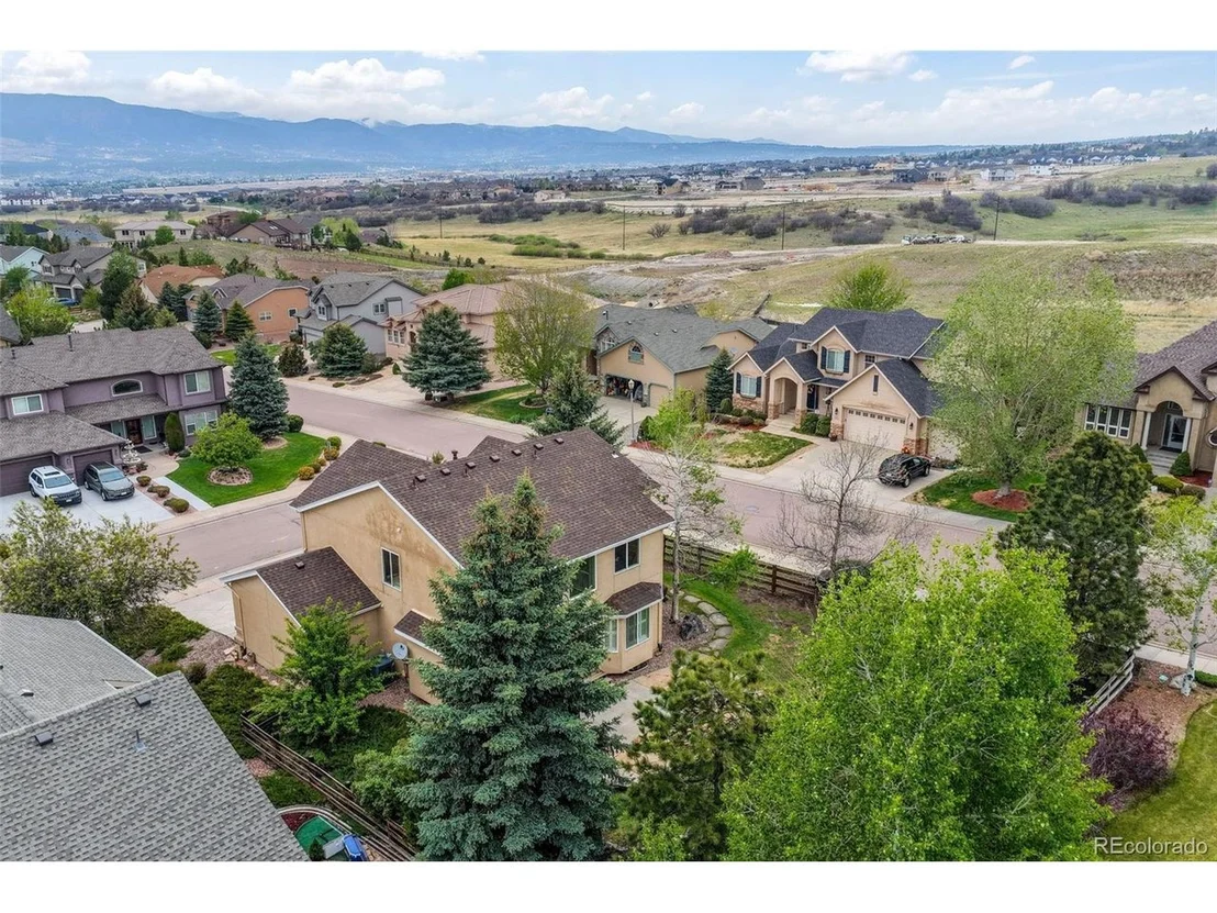 Photo of 16297 Hobson Pl