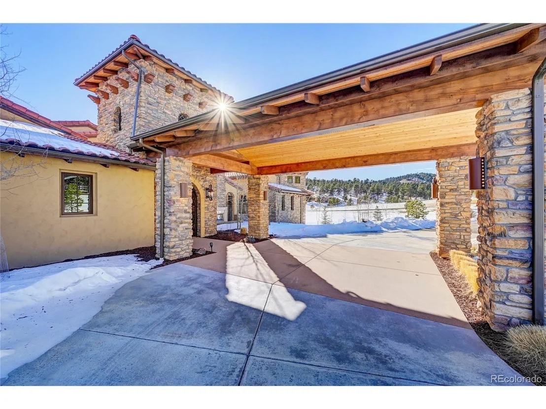 Photo of 484 Spring Ranch Dr