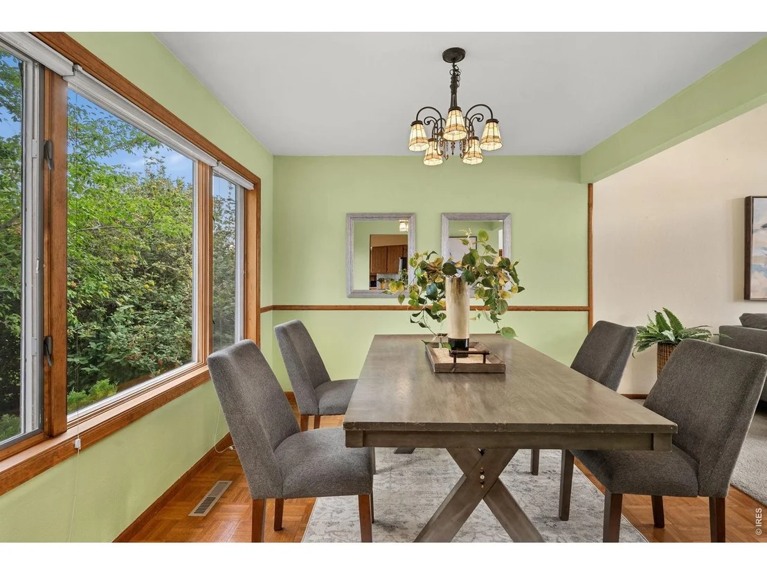 Photo of 1841 Silver Leaf Dr