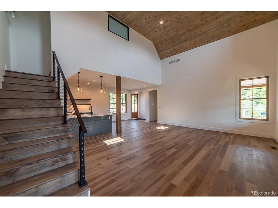 Photo of 321 County Road 465
