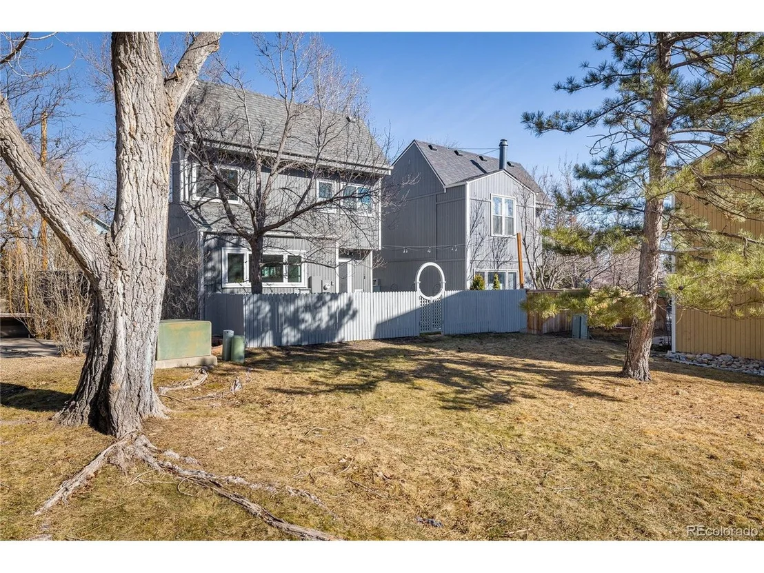 Photo of 780 Utica Ave