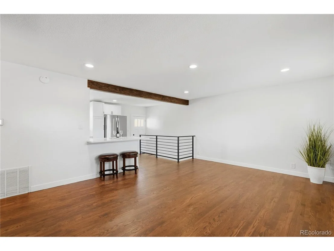 Photo of 5590 Clear Creek Dr