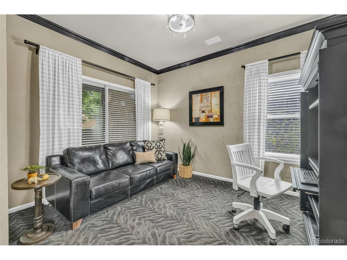 Photo of 9856 Glenstone Trl