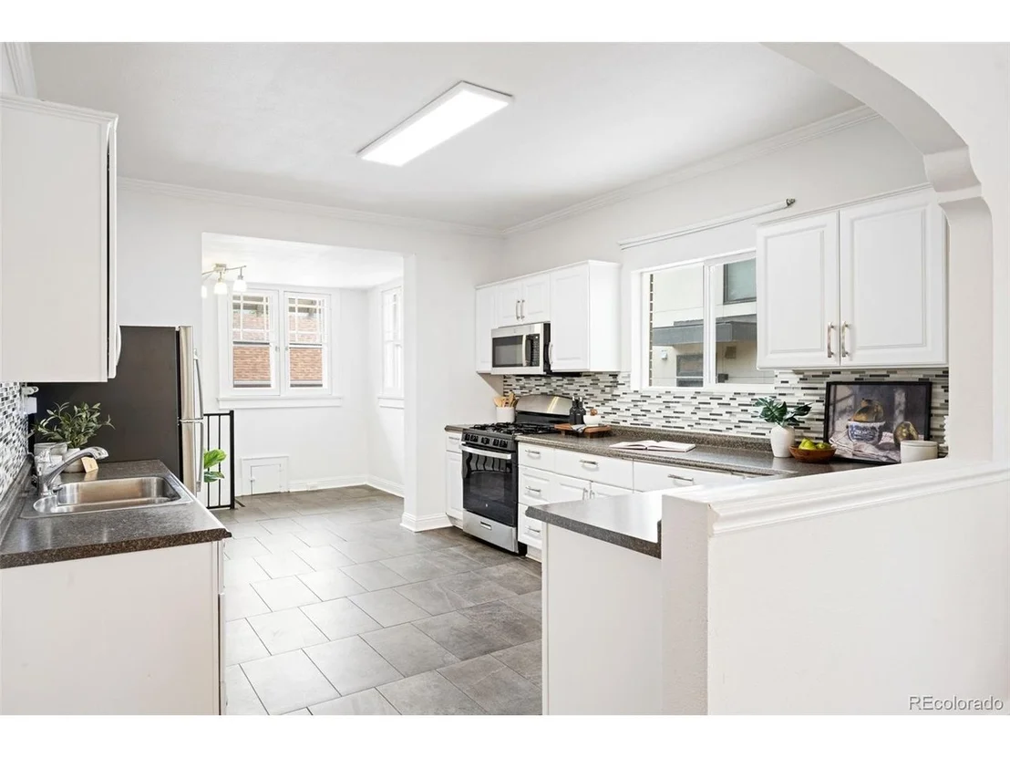 Photo of 1531 Lowell Blvd