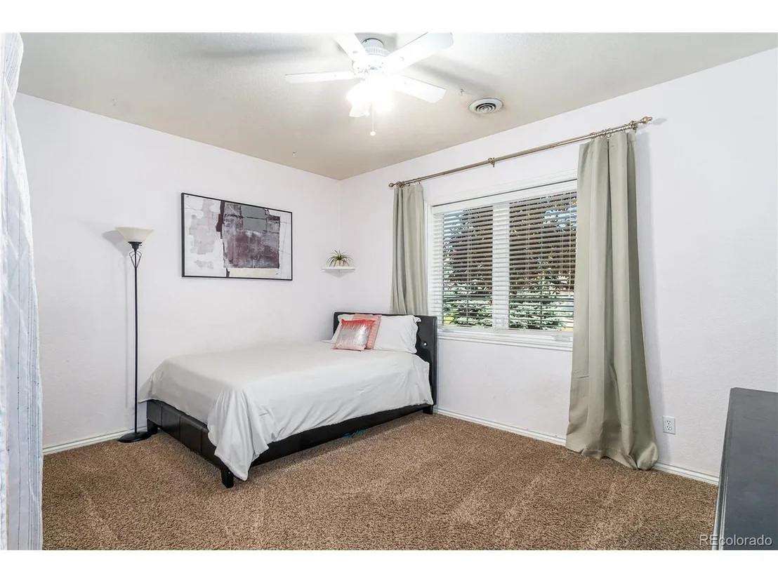 Photo of 6488 Saddleback Ave