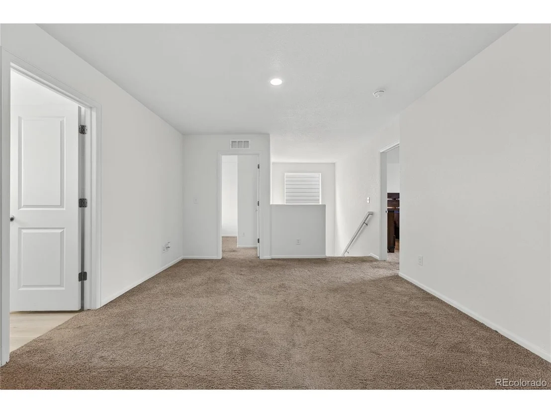 Photo of 47308 Clover Ave
