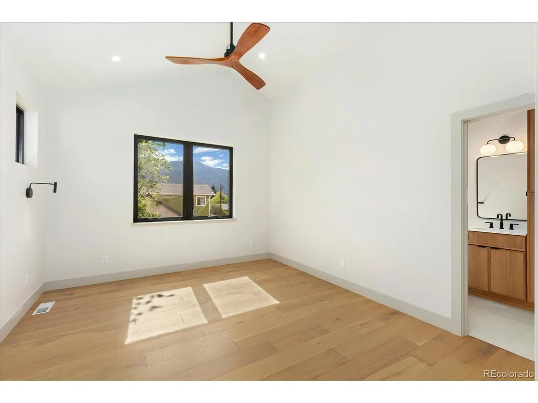 Photo of 417 Palmer
