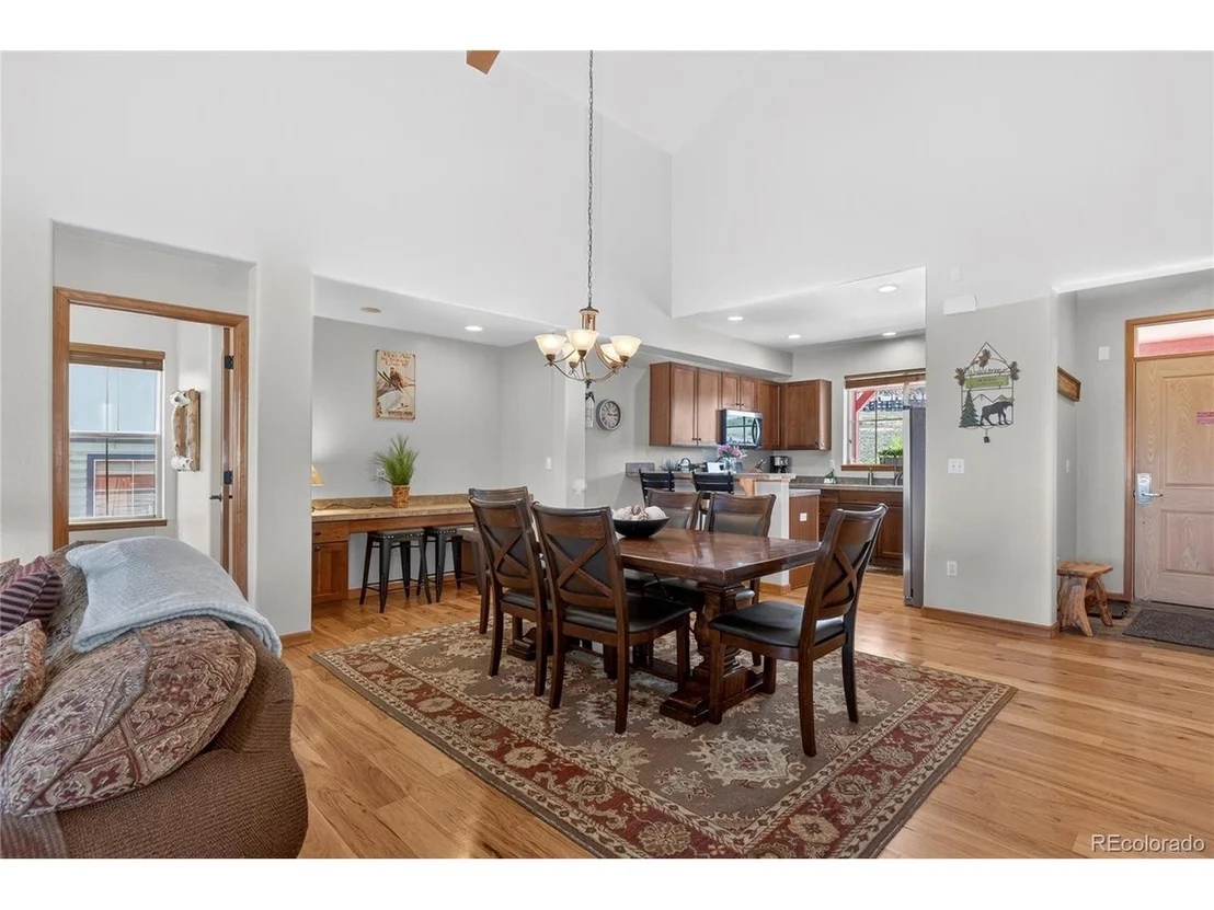 Photo of 150 Fairview Ln