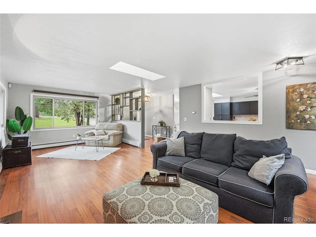 Photo of 6930 Hillpoint Pl