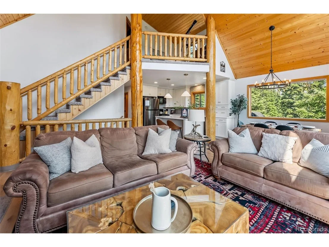Photo of 1375 Roberts Rd