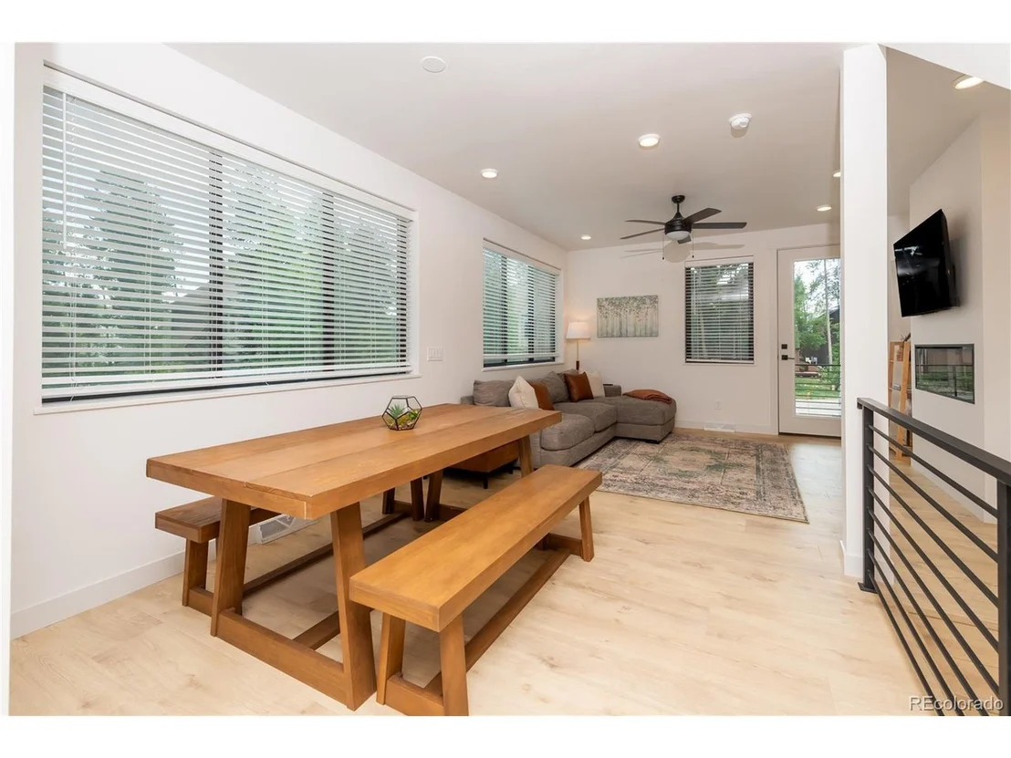 Photo of 853 Ferret Ln