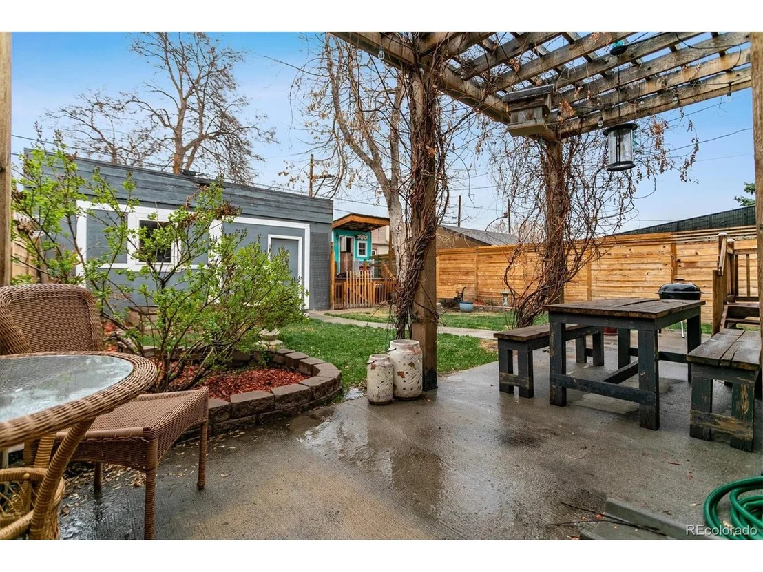 Photo of 1815 W 38th Ave