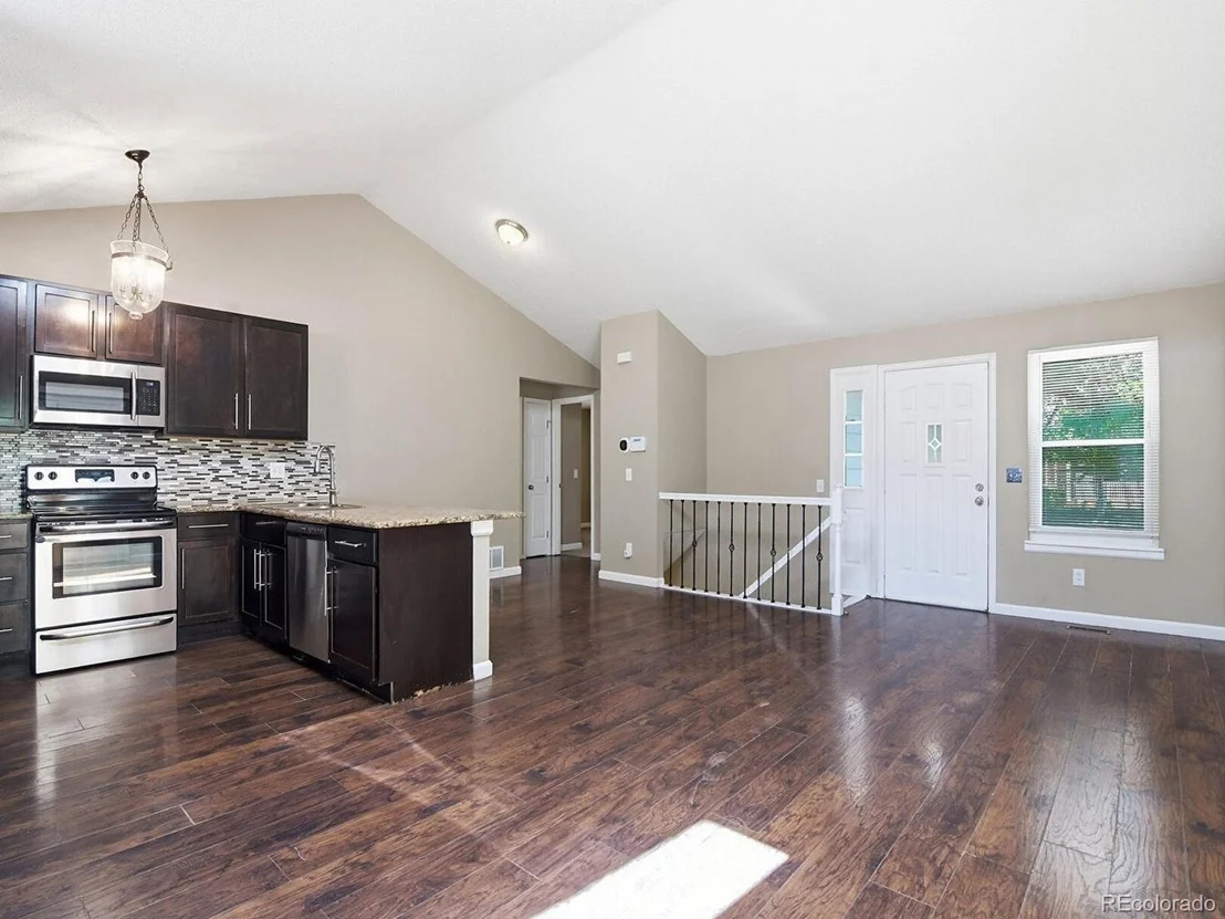 Photo of 16136 E Exposition Dr