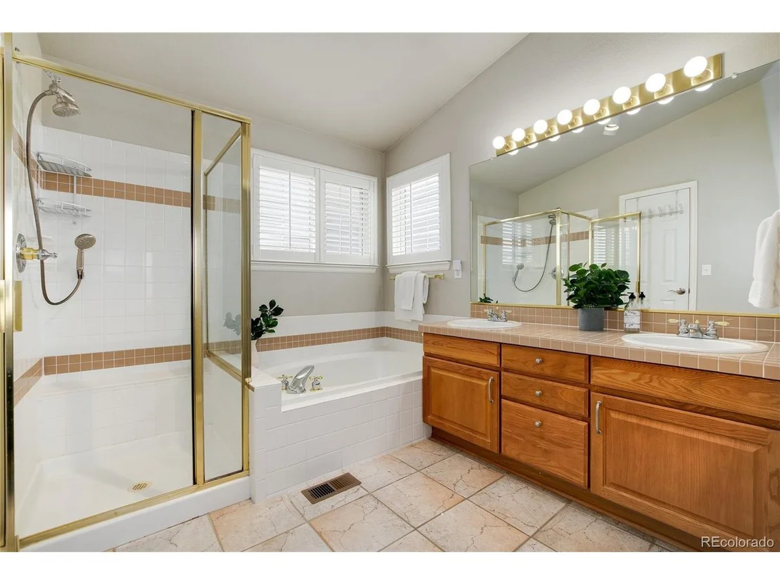 Photo of 10039 Blackbird Cir