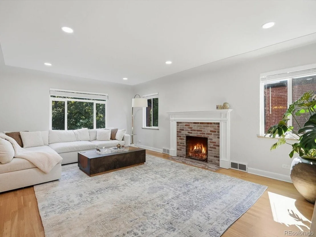 Photo of 2335 Kearney St
