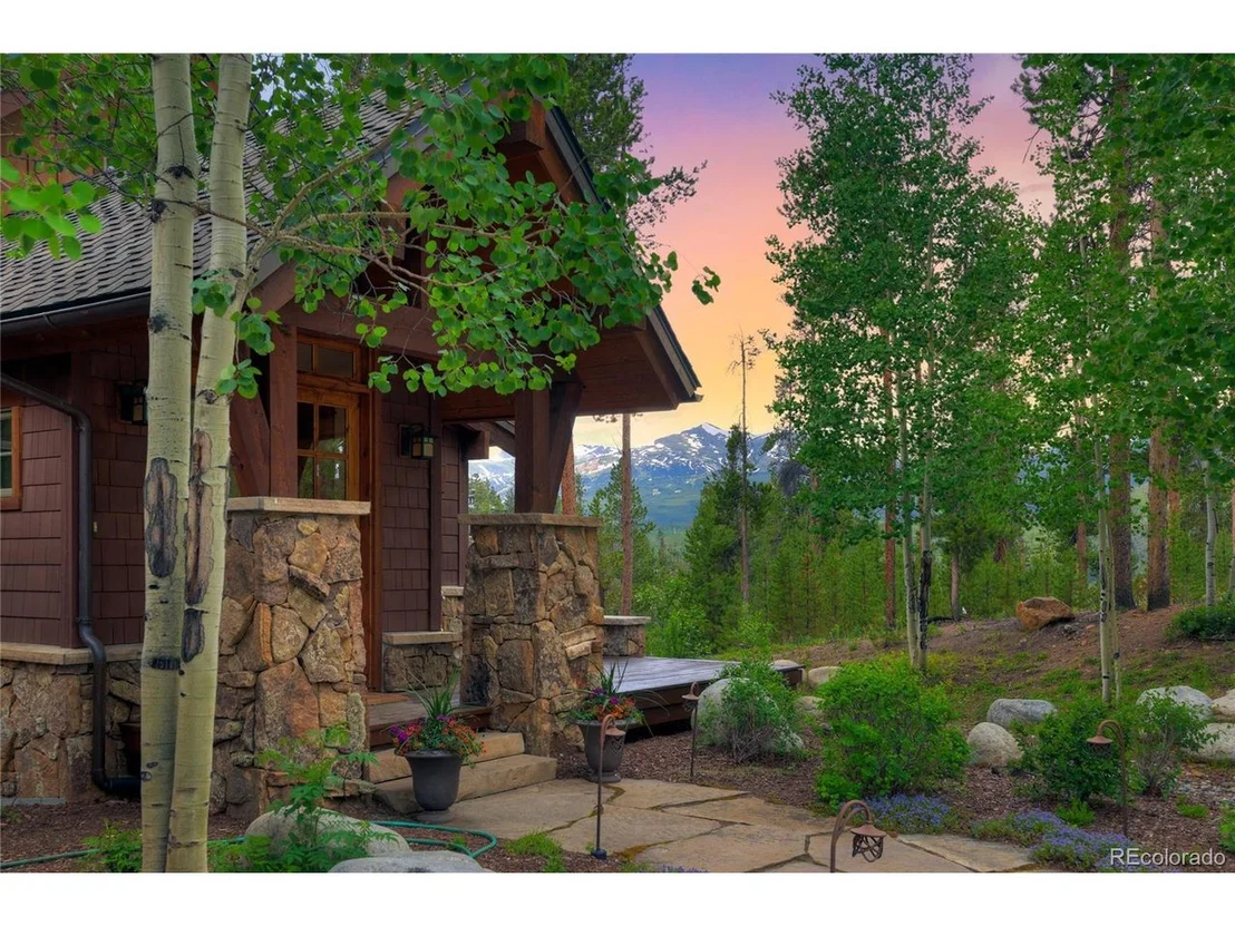 Photo of 805 Highfield Trl