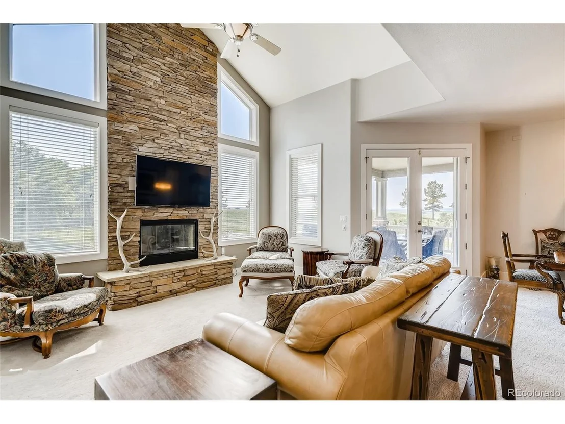 Photo of 7589 Nuthatch Cir