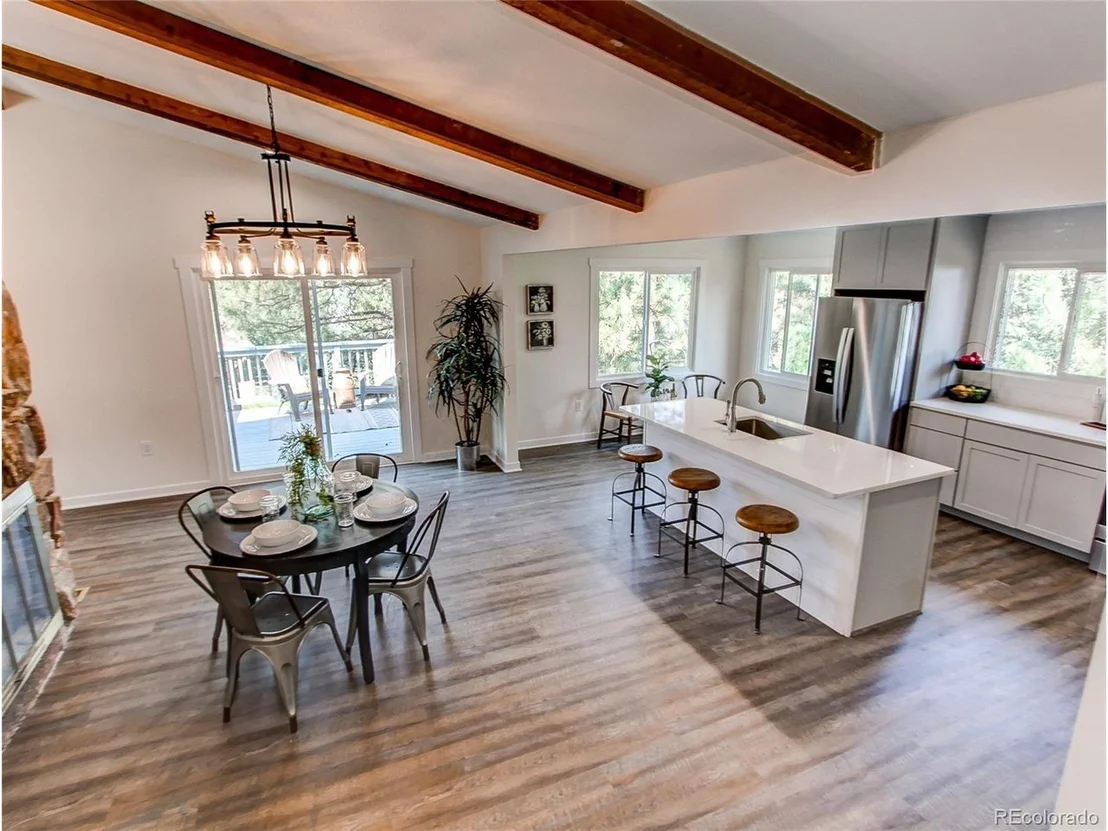 Photo of 6124 Powell Rd