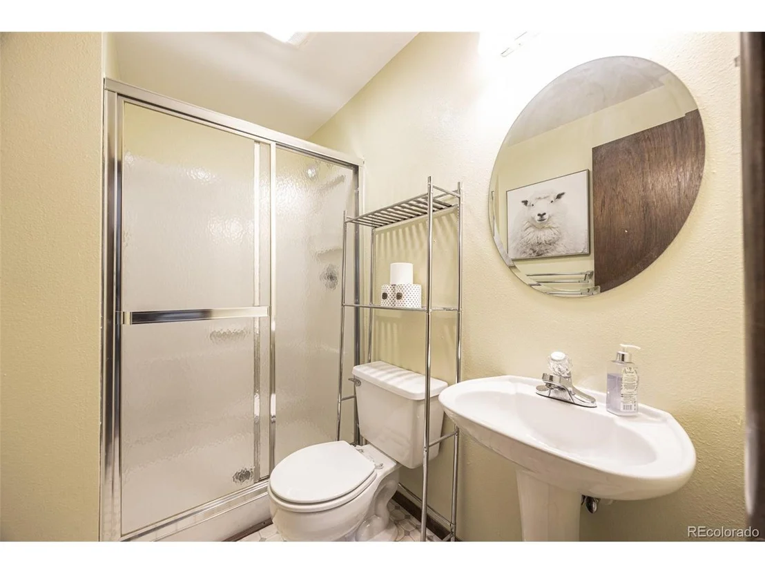 Photo of 1424 Cypress Cir