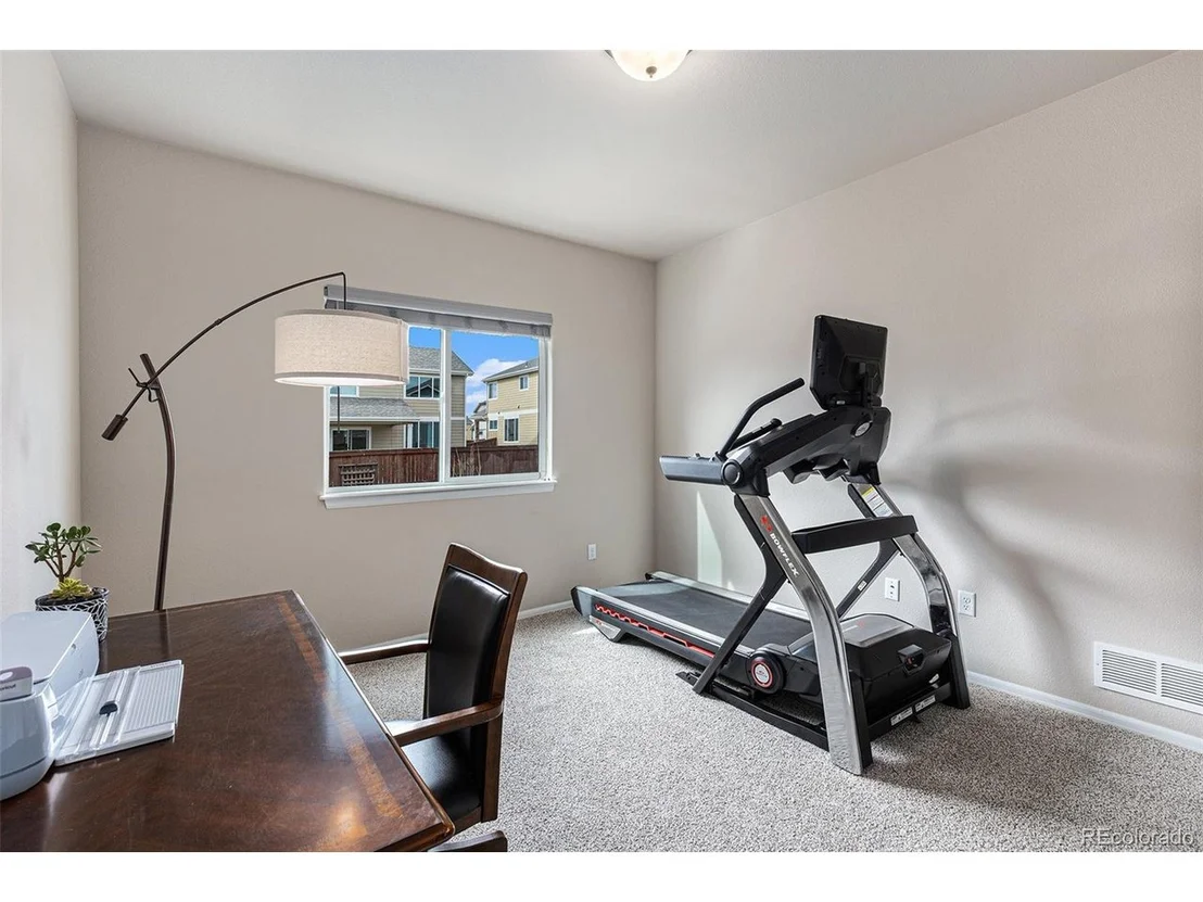 Photo of 1521 Heirloom Dr