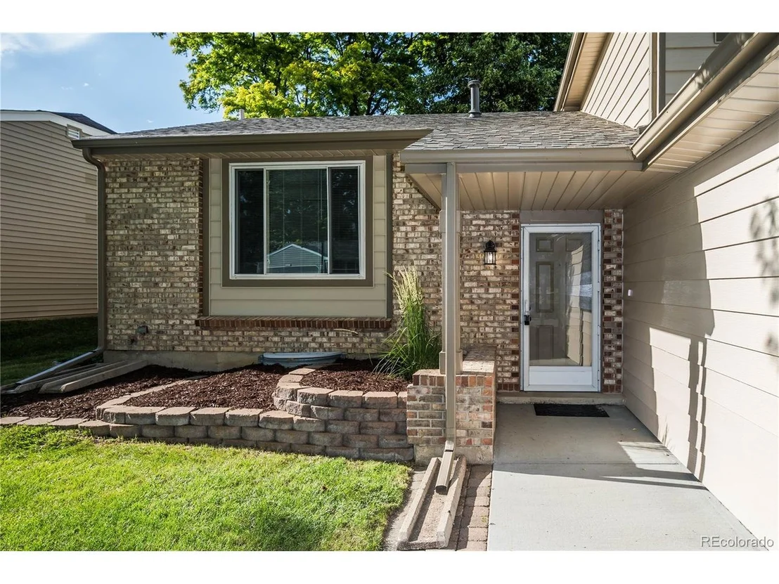 Photo of 17657 E Prentice Cir