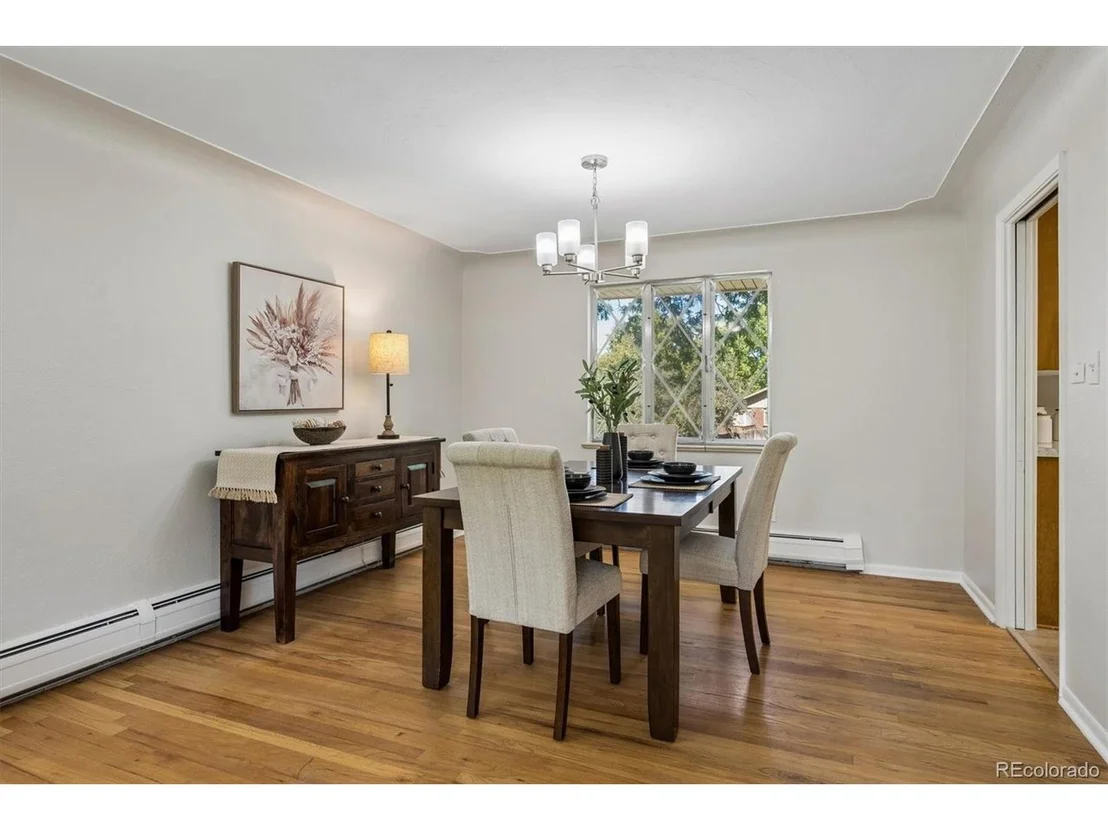 Photo of 2895 Garden Rd
