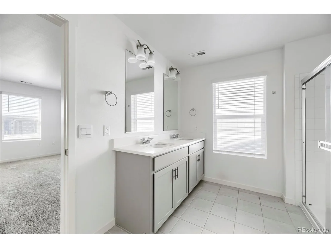 Photo of 18317 Prince Hill Cir