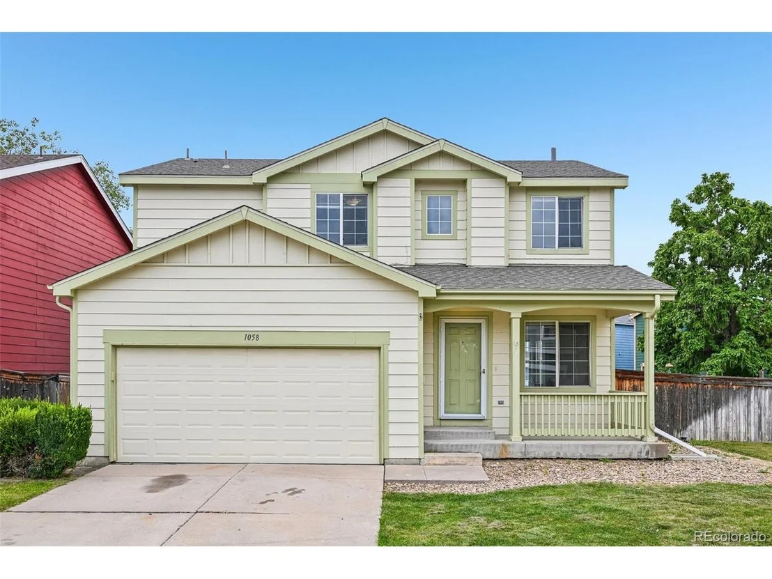Photo of 1058 Oriole Cir