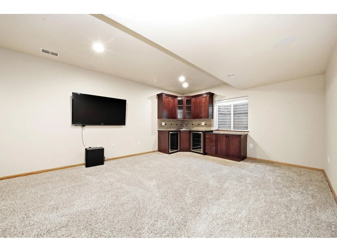 Photo of 5475 Hunter Ct